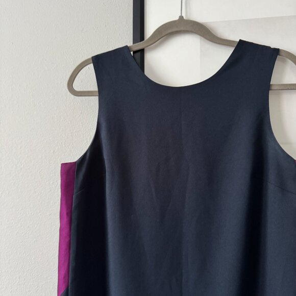 Banana Republic | NWOT Sleeveless Color Block Shift Dress in Navy Size 10 - Picture 5 of 11